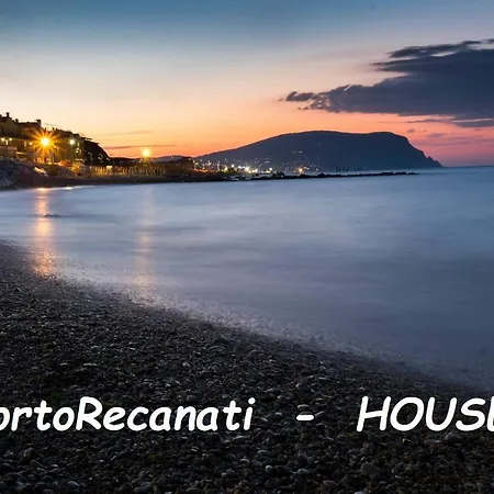 Διαμέρισμα House